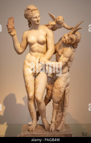 Statue der Aphrodite, Pan, & Eros, gefunden Haus des Poseidoniastia von Beryttos (Beirut), Abt 100 v. Chr.. Stockfoto