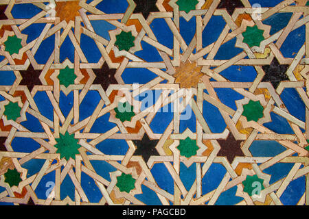 Sevilla, Spanien - Okt 29: Detail der Alcazar Reales am 29.Oktober 2012. Der königliche Palast in Sevilla war ursprünglich ein maurisches fort und ist der älteste Royal Stockfoto