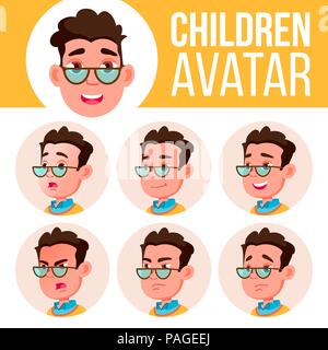 Junge Avatar Set Kid Vector. High School. Gesicht Emotionen. Gesichtsbehandlung, Leute. Aktive, Freude. Cartoon Kopf Abbildung Stock Vektor