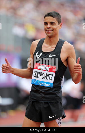 London, Großbritannien. 22. Am 18. Juli. Matthäus CENTROWITZ (Vereinigte Staaten von Amerika) feiern Sieg im 1500m-Finale bei den 2018, IAAF Diamond League, Jubiläum Spiele, Queen Elizabeth Olympic Park, Stratford, London, UK. Foto: Simon Balson/Alamy leben Nachrichten Stockfoto