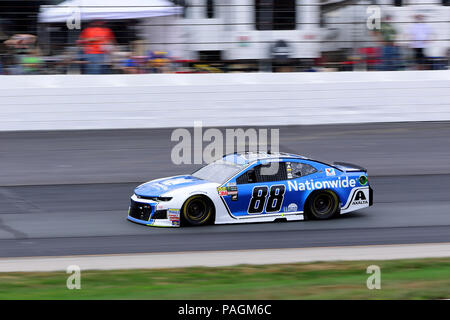 Loudon, New Hampshire, USA. 22. Juli, 2018. Alex Bowman, Fahrer des #88 Allgemein Chevy, Rennen an der NASCAR Monster Energy Foxwoods Resort Casino301, an der New Hampshire Motor Speedway in Loudon, New Hampshire statt. Eric Canha/CSM/Alamy leben Nachrichten Stockfoto