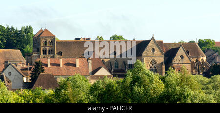 Saint Pierre und Saint Paul Priory Kirche, Souvigny, Allier, Auvergne, Frankreich Stockfoto