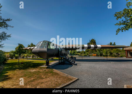 Ein horsa glider Replik auf die Pegasus Memorial Museum Benoville Normandie Frankreich Stockfoto