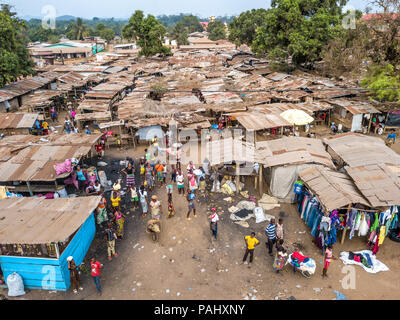 Ansicht des Marktes in Ganta, LiberiaGanta, Liberia Stockfoto