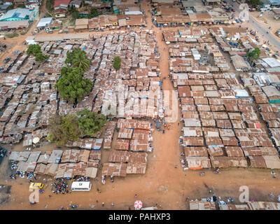 Ansicht des Marktes in Ganta, Liberia Stockfoto