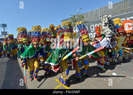 Eine der ältesten Kostüme von El Carnaval de Barranquilla ist der Kongo, Sie sagen, es war von einem einheimischen Krieg Tanz der Kongo, Afrika entstanden. Diese Stockfoto