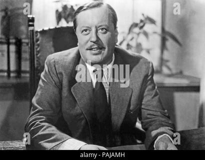 Wochenend im Paradies, alias: Liebe im Finanzamt, Deutschland 1952, Regie: Kurt Hoffmann Darsteller: Paul Dahlke Stockfoto