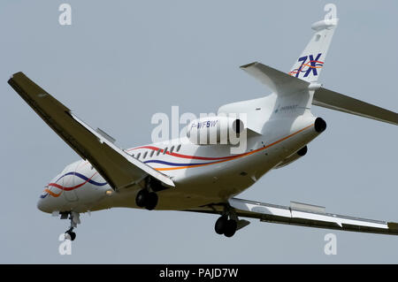 Final-Ansatz Flypast am 2005 Paris AirShow, Salon-du-Lac du Bourget Stockfoto