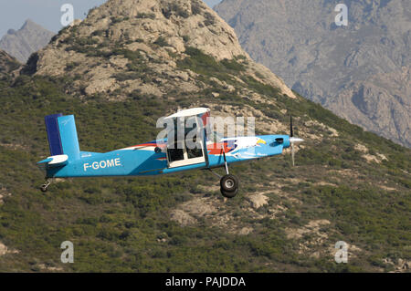 Eine Pilatus PC-6 Turbo Porter starten Stockfoto