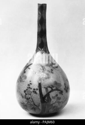Flasche Wein. Kultur: Japan. Abmessungen: H. 9. (22,9 cm). Datum: 1800. Museum: Metropolitan Museum of Art, New York, USA. Stockfoto