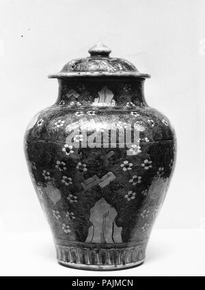 Überdachte Jar. Kultur: China. Abmessungen: H 14. (35,6 cm). Museum: Metropolitan Museum of Art, New York, USA. Stockfoto