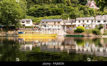 Eine Reise auf dem Fluss Wye an Symonds Yat Osten, Herefordshire, England, Großbritannien Stockfoto