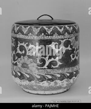 Wasser Pot. Kultur: Japan. Abmessungen: H. 6 1/8 in. (15,6 cm). Datum: 19. Museum: Metropolitan Museum of Art, New York, USA. Stockfoto