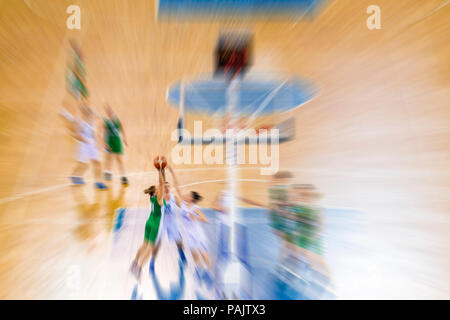 Absract zoom in beweglichen Basketball Spiel Stockfoto