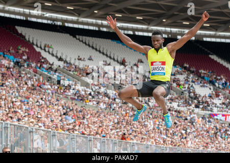 London, Großbritannien. 22. Juli 2018. Jarrion Lawson (USA) Fertig 3 (8,25 m) im Weitsprung am Muller Geburtstag Spiele im Stadion in London, London, Great Britiain, am 22. Juli 2018. Credit: Andrew Torf/Alamy leben Nachrichten Stockfoto