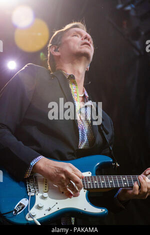 Edmonton, Alberta, Kanada. 22. Juli, 2018. Scott Totten führt mit den Beach Boys bei K-Tage in Edmonton. Credit: Ron Palmer/SOPA Images/ZUMA Draht/Alamy leben Nachrichten Stockfoto