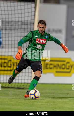 Karnezis Orestis (Neapel) während der italienischen Vorsaison Freundschaftsspiel zwischen Napoli 5-0 Carpi bei Briamasco Stadion am 22 Juli, 2018 in Trient, Italien. Credit: Maurizio Borsari/LBA/Alamy leben Nachrichten Stockfoto