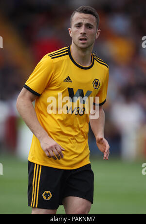 Wolverhampton Wanderers' Diogo Jota während einer Saison Freundschaftsspiel am Ufer des Stadion, Walsall. Stockfoto