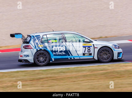 Tim Docker fahren die MPS sponsored VW Golf in einer neuen Britcar Veranstaltung in Donington Park, UK im Juli 2018 Stockfoto