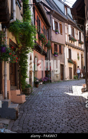 Die malerische Besuch von Eguisheim im Elsass von Frankreich Stockfoto