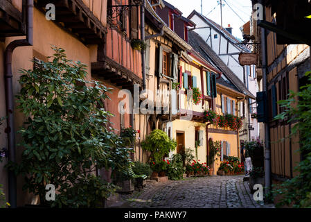 Die malerische Besuch von Eguisheim im Elsass von Frankreich Stockfoto