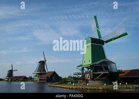 Die Windmühlen von Zaanse Schans, Niederlande Stockfoto