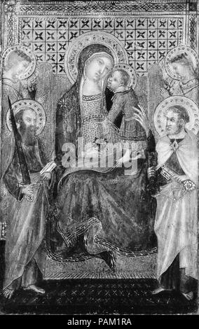 Madonna mit Kind auf dem Thron mit der heiligen Apostel Petrus und Paulus und Engel. Artist: Lippo Vanni (Lippo Vanni di Giovanni) (Italienisch, Siena, aktive 1341-75). Maße: Gesamt, mit engagierten Rahmen, 13 1/8 x 8 5/8 in. (33,3 x 21,9 cm); Oberfläche lackiert 11 3/4 x 7 3/8 in. (29,8 x 18,7 cm). Das Panel ist ein Merkmal der Arbeit von Lippo Vanni, wer war der führende Strahler in Siena in der Mitte des fünfzehnten Jahrhunderts. Museum: Metropolitan Museum of Art, New York, USA. Stockfoto