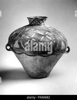 Pear-Shaped Jar (Hu). Kultur: China. Abmessungen: H.13 cm. (34,3 cm). Datum: 2500-2000 v. Chr.. Museum: Metropolitan Museum of Art, New York, USA. Stockfoto