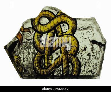 Glas Fragment. Kultur: Europäische. Abmessungen: Insgesamt: 6 x 4-in. (15,2 x 10,2 cm). Datum: 15.-16. Jahrhundert. Museum: Metropolitan Museum of Art, New York, USA. Stockfoto