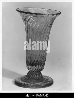 Jelly Glas. Kultur: Amerikanische oder Britische. Abmessungen: H.4. (10,2 cm). Datum: 1785-1825. Museum: Metropolitan Museum of Art, New York, USA. Stockfoto