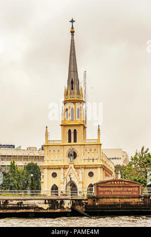 Rosenkranz Kirche Römisch-katholische Kirche in Bangkok am Ufer des Chao Phraya. Geschichte der Kirche stammt von 1769, die heutige Kirche errichtet wurde Stockfoto