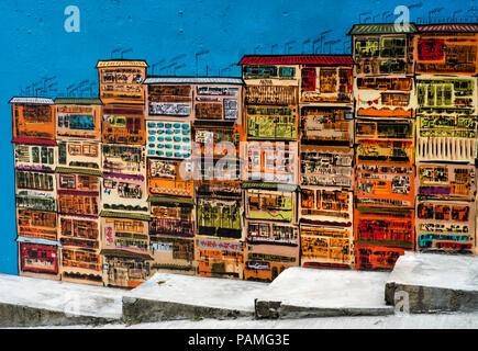 Iconic Cover von Alex Croft an der Wand des G.O.D waren der Wunsch, in Graham Street (off Hollywood Road) Soho Hong Kong Island Hong Kong. Gegenüber dem Stockfoto