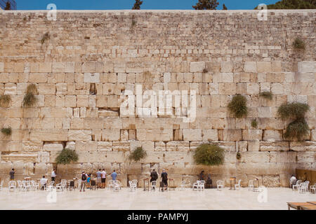 Ein Quadrat - Blick auf den männlichen Teil der Klagemauer, Jerusalem, Tel Aviv Stockfoto