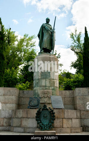 König Afonso Henriques Statue - Guimaraes - Portugal Stockfoto