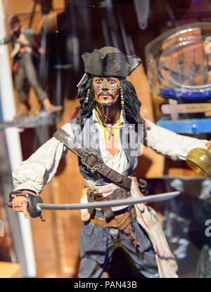 Genua, Italien - 4. Mai 2016: Johnny Depp als Jack Sparrow, Fluch der Karibik, internationale Kino Museum in Genua, Italien. Museum mit collecti Stockfoto