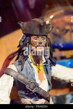 Genua, Italien - 4. Mai 2016: Johnny Depp als Jack Sparrow, Fluch der Karibik, internationale Kino Museum in Genua, Italien. Museum mit collecti Stockfoto