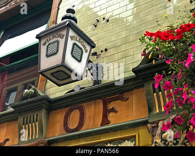 Wilsons Brauerei Lampe, Peveril des Peak Pub, Great Bridgewater Street, Manchester, North West England, Großbritannien Stockfoto