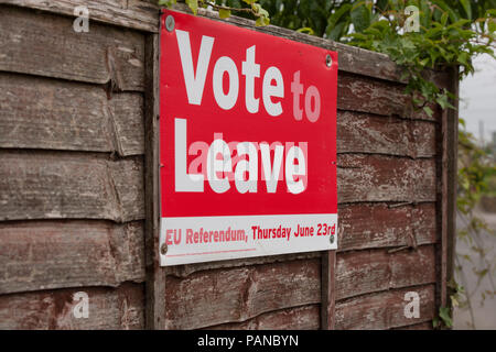 Abstimmung Zeichen verlassen am 23.6.2016 der Tag des EU/Brexit Referendum. Gillingham Dorset England UK GB Stockfoto