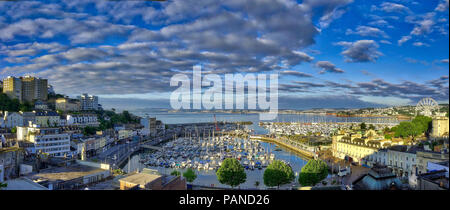 De - Devon: Erstes Licht über der Hafen von Torquay (HDR-Bild) Stockfoto