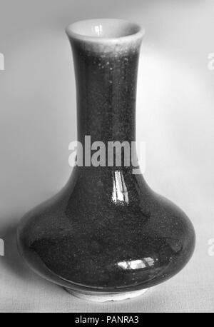 Miniatur Flasche. Kultur: China. Abmessungen: H.4. (10,2 cm). Museum: Metropolitan Museum of Art, New York, USA. Stockfoto