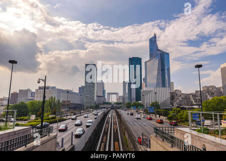 Paris City Skyline im La Defrense business district, Paris Frankreich Stockfoto