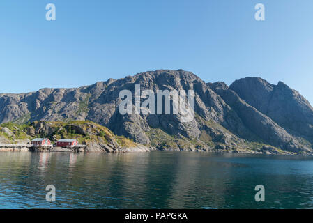 Urige Hütten in Nusfjord, Lofoten, Norwegen Stockfoto