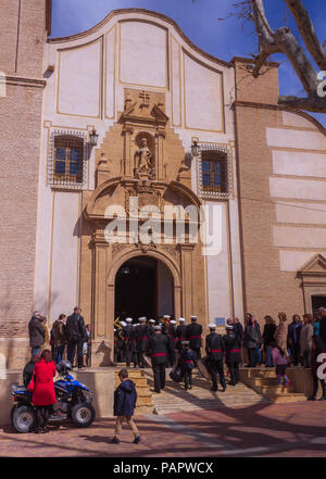 Basílica Menor de Nuestra Señora de las Mercedes, kleine ländliche Stadt in Spanien feiert Semana Santa, Osterparade, Karwoche, Oria Andalucia Spanien Stockfoto