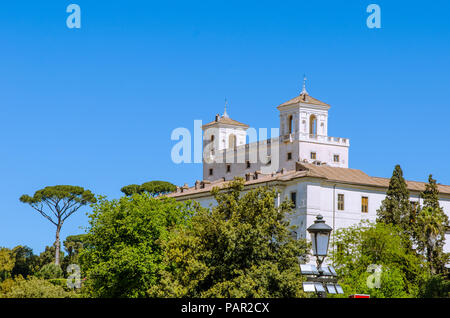 Der Französischen Akademie in Rom, Villa Medici, von der Oberseite des Spanischen gesehen Schritte Stockfoto