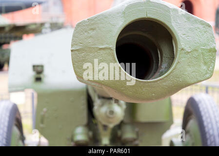 Gun Barrel close-up der sowjetischen Waffen. Museum der Artillerie. Stockfoto