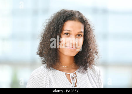 Junge Frau, Porträt, Deutschland Stockfoto