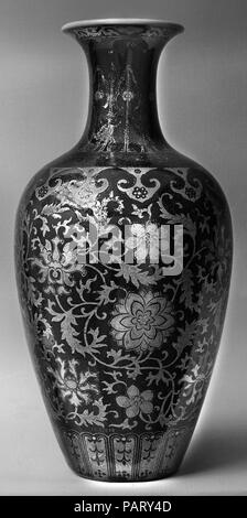 Vase. Kultur: China. Abmessungen: H.10 cm. (27,6 cm). Museum: Metropolitan Museum of Art, New York, USA. Stockfoto