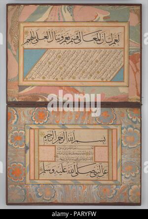 Album von Kalligraphien darunter Gedichte und prophetische Traditionen (Hadith). Kalligraph: Shaikh Hamdullah ibn Mustafa Dede (d. 1520). Abmessungen: Ht. 12 5/8 in. (32,1 cm) W. 9 3/8 in. (23,8 cm). Datum: Ca. 1500. Dieses Album enthält Samples von Shaykh Hamdullah, dem berühmten osmanischen Kalligraph geschrieben. Der Text stammt aus dem Hadith, die Zusammenstellung des Propheten Mohammeds Worte und Taten, das ist eine wichtige Quelle für die moralische und rechtliche Hinweise in der islamischen Tradition. Auf jeder Seite, mehrere Zeilen einer kleinen Skript (naskh) werden durch ein oder zwei Zeilen in ein größeres Script (thuluth oder muh gerahmt Stockfoto