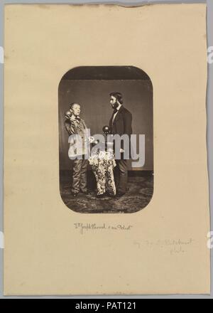 Dr. Joseph Parrish und ein Idiot. Künstler: Frederick Gutekunst (Amerikanische, geboren in Deutschland, 1832-1917). Abmessungen: Bild: 7 5/16 x 4 3/4 in. (18,6 x 12 cm); (a) Bild: 8. X 5 1/4 in. (20,3 x 13,3 cm); (b) Montieren: 14 7/16 x 10 5/16 in. (36,6 × 26,2 cm). Datum: Ca. 1858. Museum: Metropolitan Museum of Art, New York, USA. Stockfoto