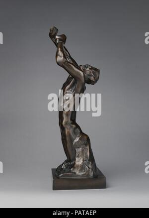 Verzweifelten Jugendlichen. Artist: Auguste Rodin (Französisch, Paris 1840-1917 Meudon). Kultur: Französisch. Abmessungen: Insgesamt (wt. bestätigt): 17 1/4 x 5 1/2 x 5 5/8 in., 12,5 lb. (43,7 × 14 × 14,3 cm, 5,7 kg). Datum: Modelliert 1882, gegossen 1980. Diese Zahl wurde von seinem ursprünglichen Kontext als einer der Verdammten im unteren Abschnitt der rechten Verkleidung von den Pforten der Hölle extrahiert. Museum: Metropolitan Museum of Art, New York, USA. Stockfoto